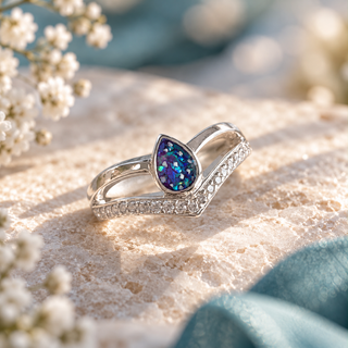Penelopi Pear Ring
